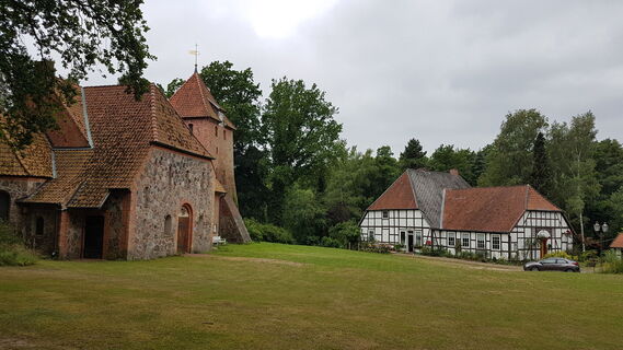 Feldsteinkirche Peter und Paul in Thomasburg