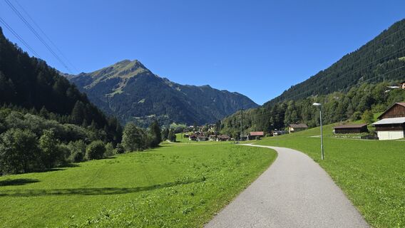 Foto von Bike Rider entlang der Tour