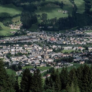 JOsalzburg-stadtansicht-salzach