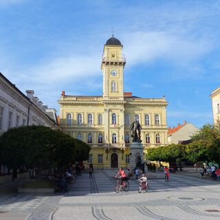 Klapka-Platz, Komárno