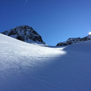 Schneeglocke Richtung rote Furka
