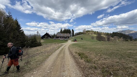 Fotografija s spletne strani Zsolt Kozsla na poti