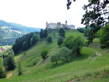Schloss Straßburg Ansicht von Osten