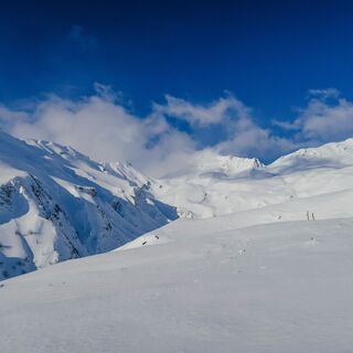 Fantastische Gebebirgslandschaften bei der Alp Ramosa