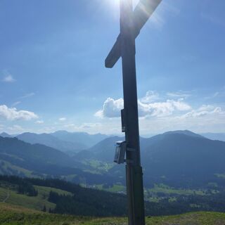 Das Gipfelkreuz auf der Reuter Wanne
