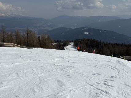 Fotografija s spletne strani Daniel Kander na poti