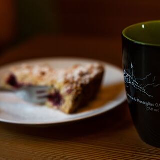 Kaffee und Kuchen in der Camona da Punteglias