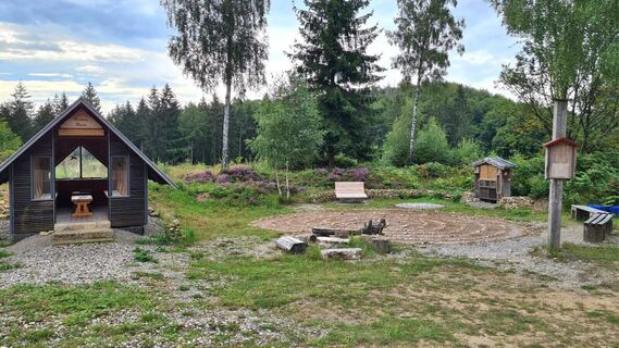 Platz am Barbarakreuz auf dem Del 1