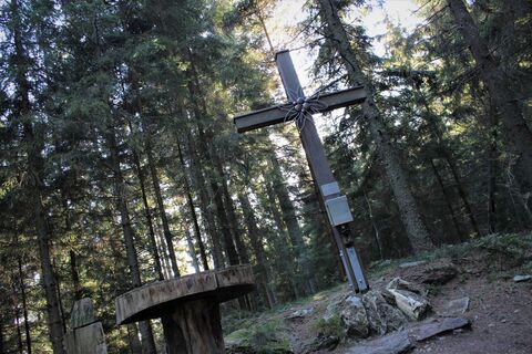 Königskogel-Gipfelkreuz_Koglhof_Oststeiermark