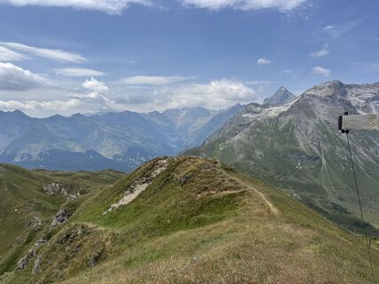 Fotografija s spletne strani Oskar Vogel na poti