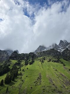 Fotografija s spletne strani Sion sion na poti
