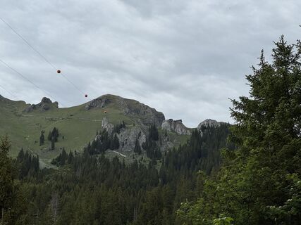 Fotografija s spletne strani Michael Rösch na poti