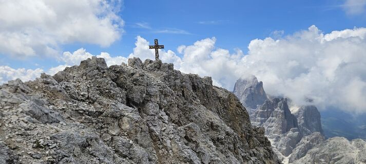 Fotografija s spletne strani hannes.d na poti