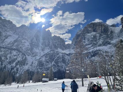 Fotografija s spletne strani Schickalois na poti