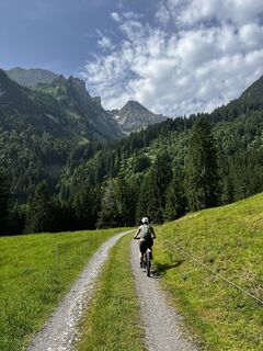 Fotografia z Zellwegerroger na trase