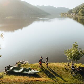 Mountainbiker an der Donau in Obermühl
