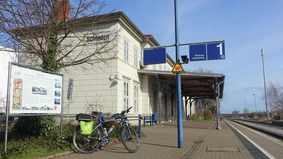 Start zur Tour am Bahnhof Schladen