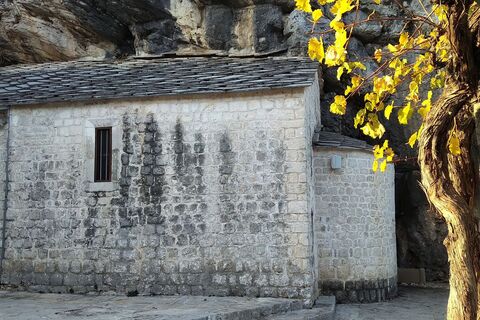 Fotografija s spletne strani G.A. na poti