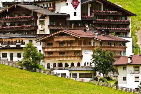 Hotel Pension Garni Tuxerstübl