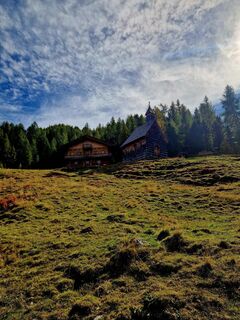 Fotografija s spletne strani Magda na poti
