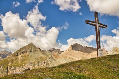 wanderung-wiesbauerspitze-sommer2023-c-anna-ladstaetter.jpg