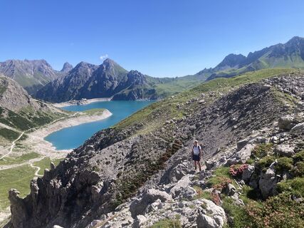 Fotografija s spletne strani Erik Tetteroo na poti
