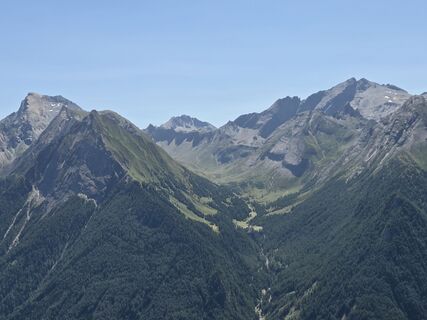 Fotografija s spletne strani Helli Leiter na poti