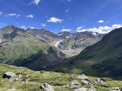 Photo de Emi le long du parcours