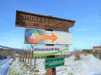Wegweiser: bei Julius Meinl Straße in der Oststeiermark