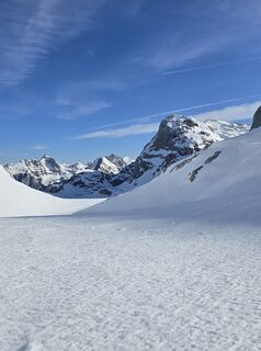 Fotografija s spletne strani Robert Treven na poti