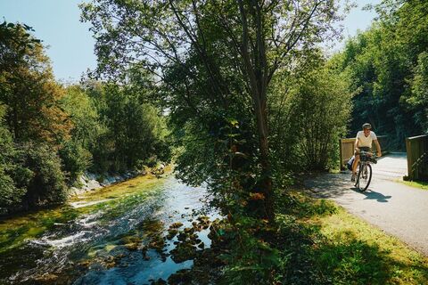 Entlang der Schwarza