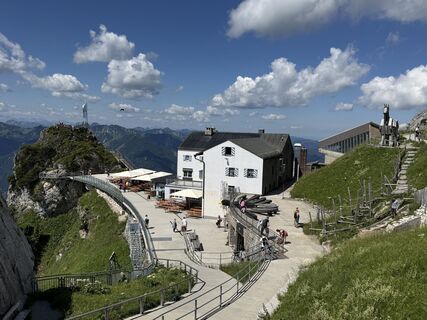 Fotografija s spletne strani Norbert Herbig na poti