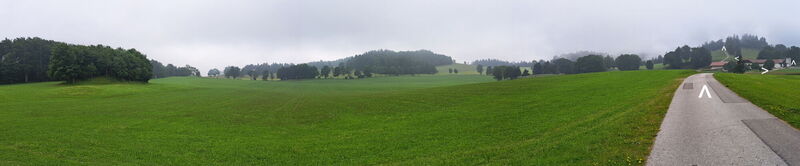 am Weg zum Gehöft