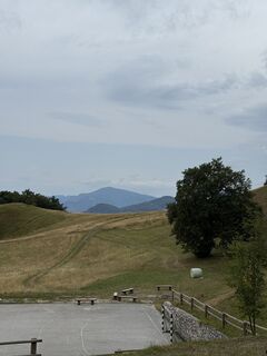 Fotografija s spletne strani Vid Klemenčič na poti