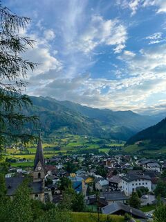 klaunzerberg-kirche-blick-matrei-c-sabrina-veiter_edited.jpg