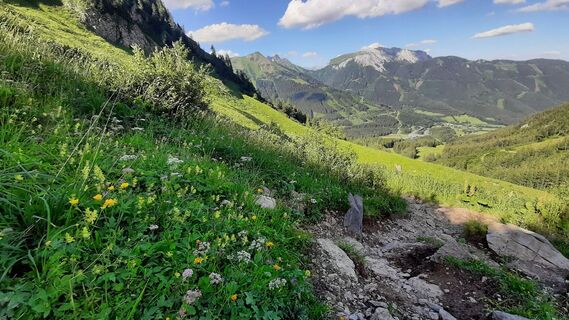 Fotografia z Aga M na trase