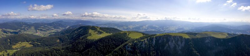 Die drei Grebenzenhöhen mit der Dreiwiesenhütte