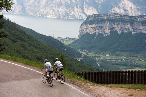 Auf der Straße zum Monte Velo