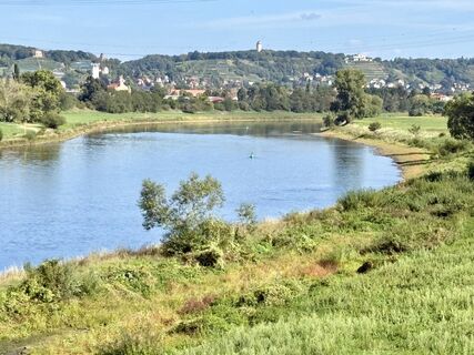 Photo de berg-wanderer le long du parcours
