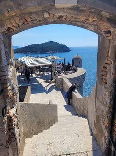 Fotografija s spletne strani schenkeli na poti