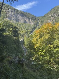 Zdjęcie z Andreas Kowol wzdłuż trasy