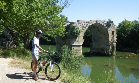 VTT Brücke Ambroix Ambrussum @Gilles Delerue
