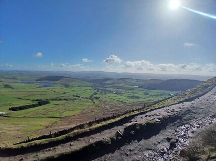 Fotografija s spletne strani GeorgemonsterF1 na poti