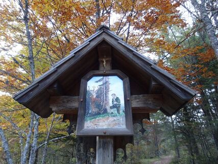 Wegkreuz im Bleiberger Graben
