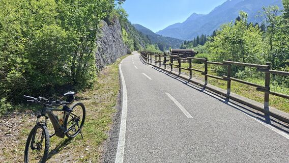 Fotografija s spletne strani Werner Veigel na poti