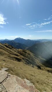 Fotografija s spletne strani Niccolò Ratti na poti