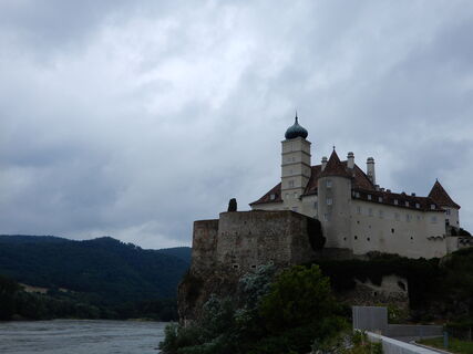 Schönbühel/Donau - Melk - St. Leonhard/Forst