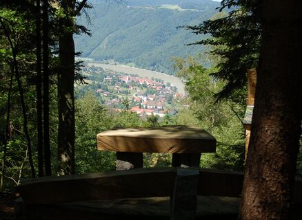 Moarfelsen mit Blick auf das Stift Engelszell