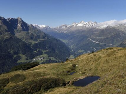 Blick über Piora, Leventina und Bedrettotal