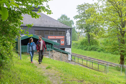 Die Wanderung auf der EifelSchleife Von Sternen und Römern führt zur Römischen Kalkbrennerei Iversheim